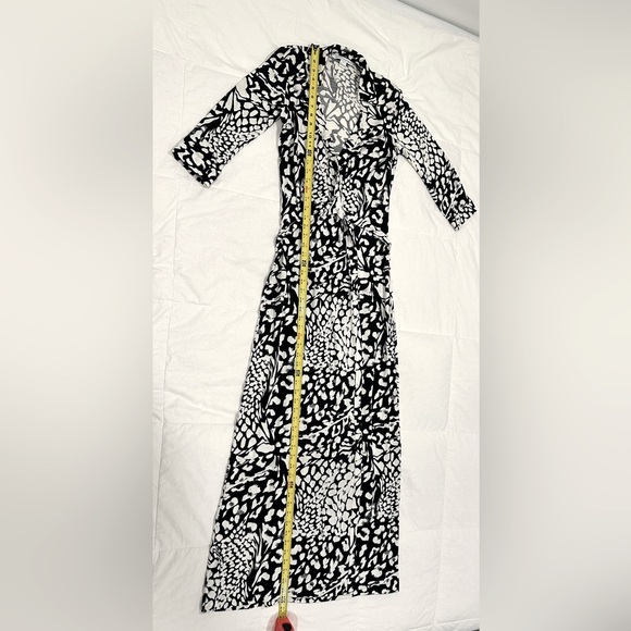 Diane Von Furstenberg Abigail Wrap Dress - Picture 9 of 10